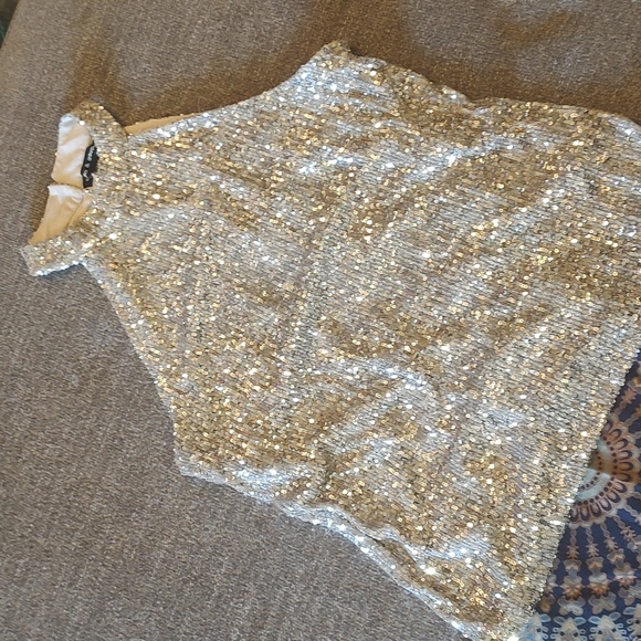 Sequin Top - Picture 1 of 4